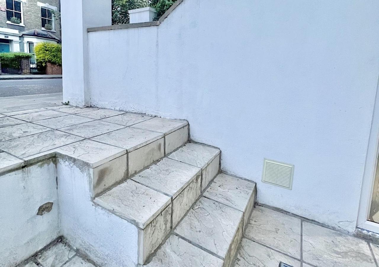 Charming 3-Bed Flat In Shepherds Bush - Sleeps 9 Londýn Exteriér fotografie